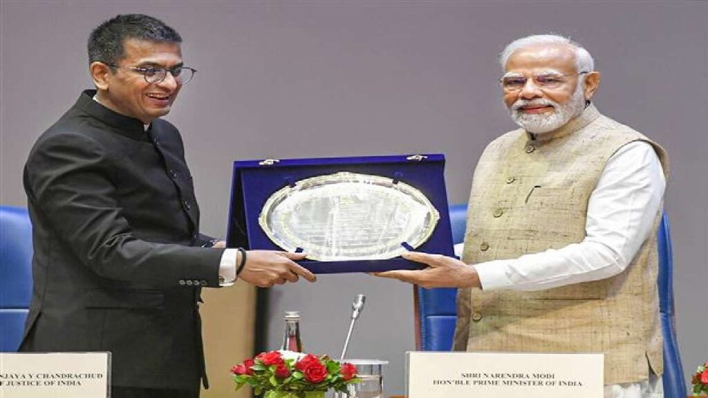 PM MODI AND CJI CHANDRACHUD